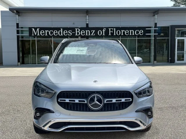 Used 2026 Silver Mercedes-Benz GLA 250 image 2