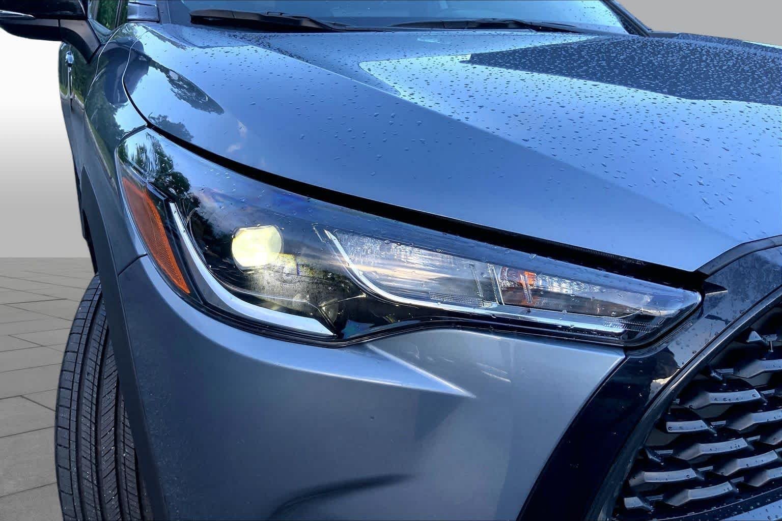Used 2025 Celestite Toyota LE image 28
