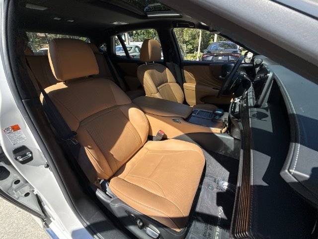 Certified Used 2021 Gray Lexus 500 Base image 26