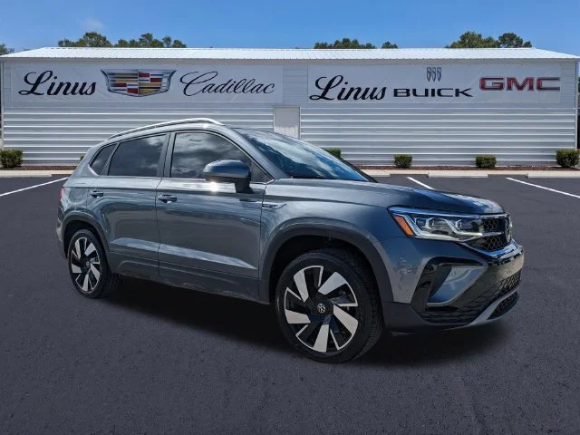 2024 Volkswagen Taos SEL