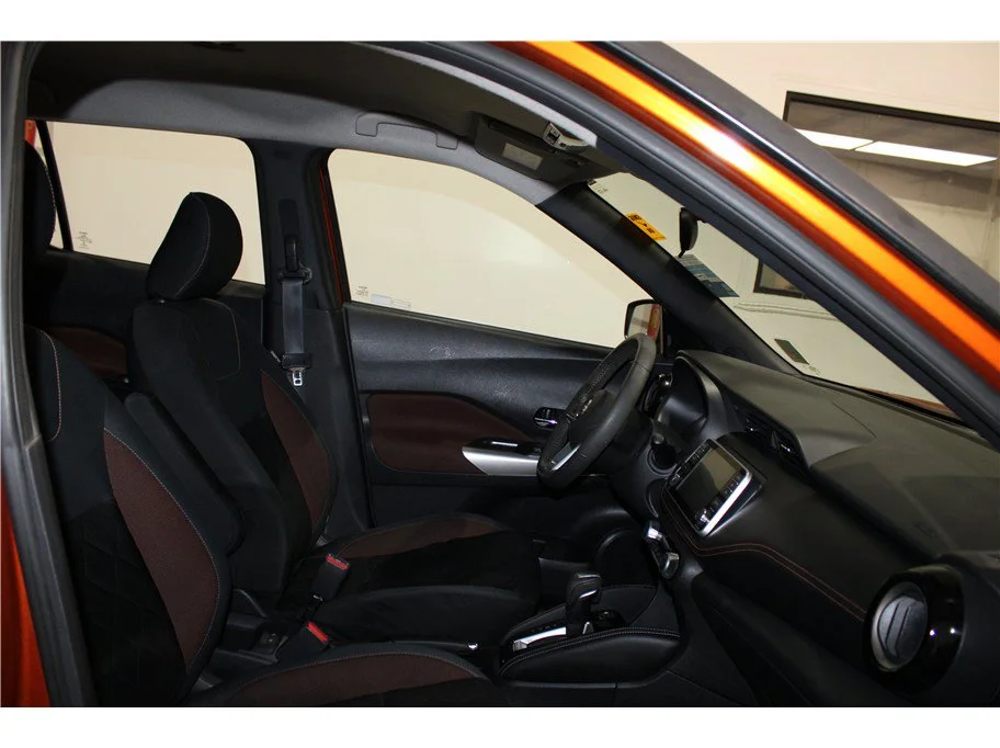 Used 2020 Monarch Orange/Super Black Nissan SR image 24