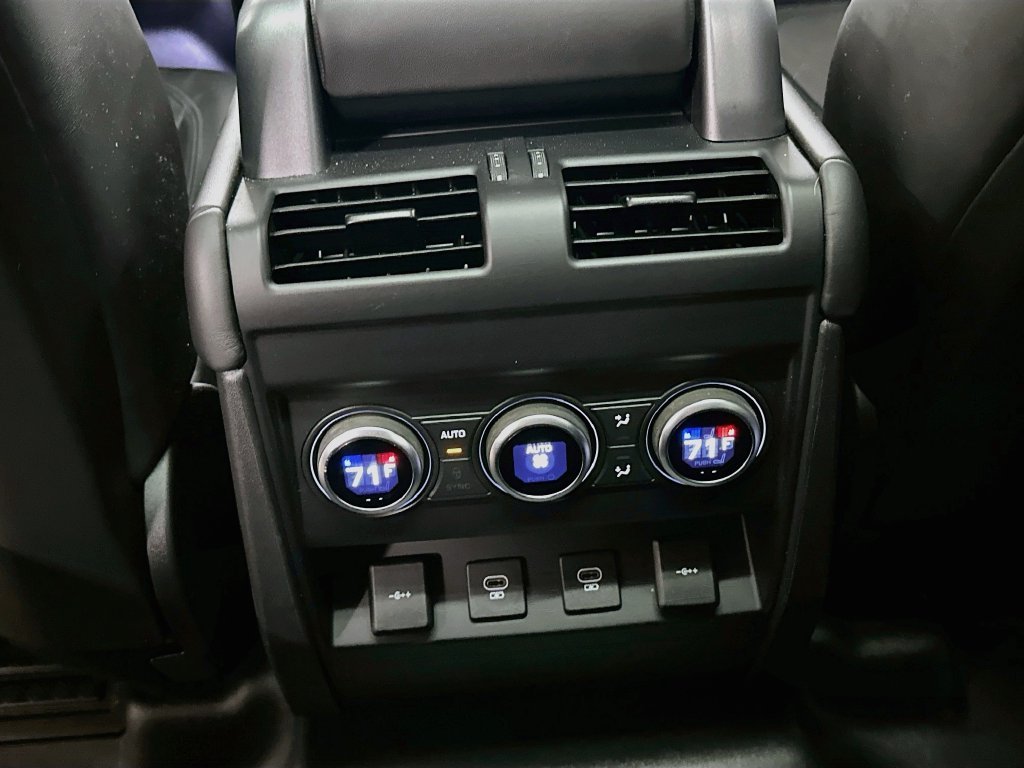 Used 2022 Silver Land Rover XS Edition image 26