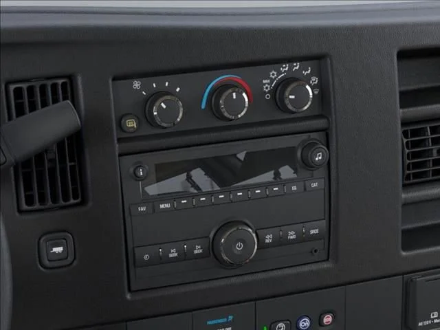 2025 Chevrolet Express Cargo Work Van - Photo 20