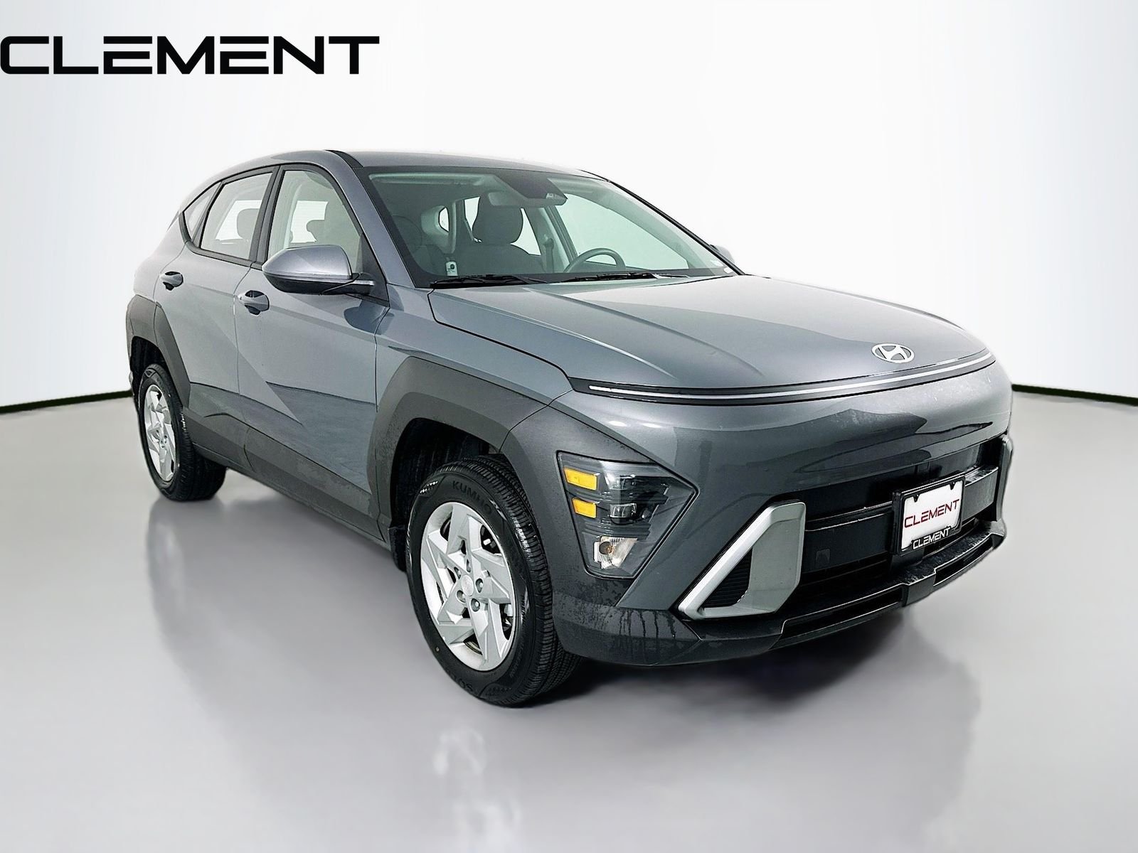 Used 2026 Gray Hyundai SE image 5