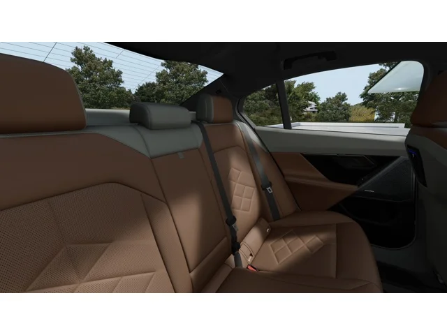 New 2027 Carbon Black Metallic BMW  image 12