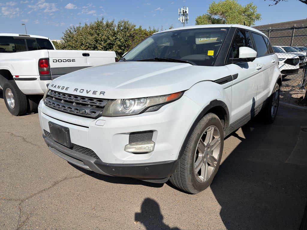 Used 2015 Fuji White Land Rover Pure Premium image 1