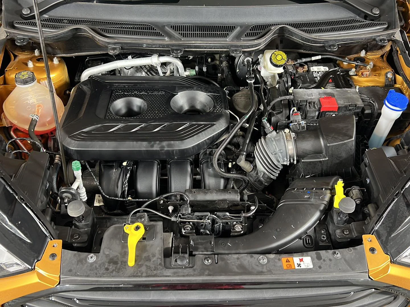 Used 2022 Luxe Yellow Ford S image 18