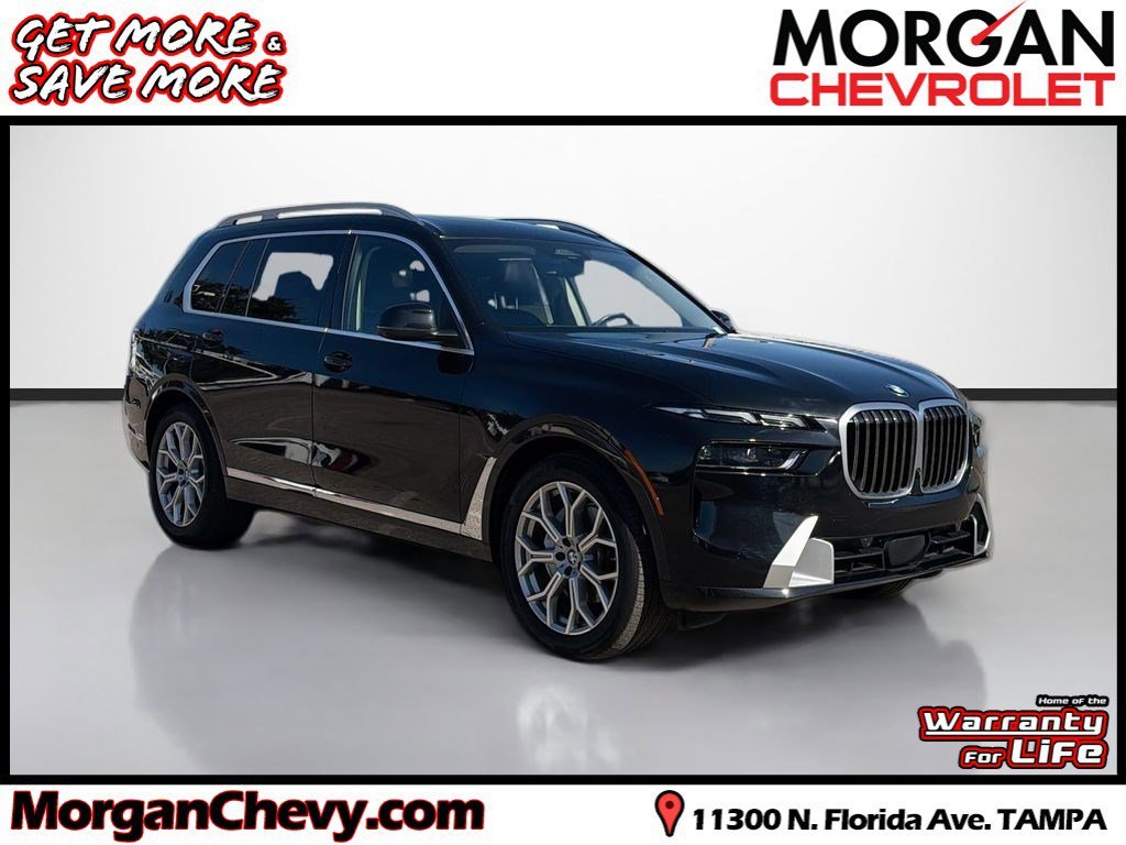 2023 BMW X7 xDrive40i's photo