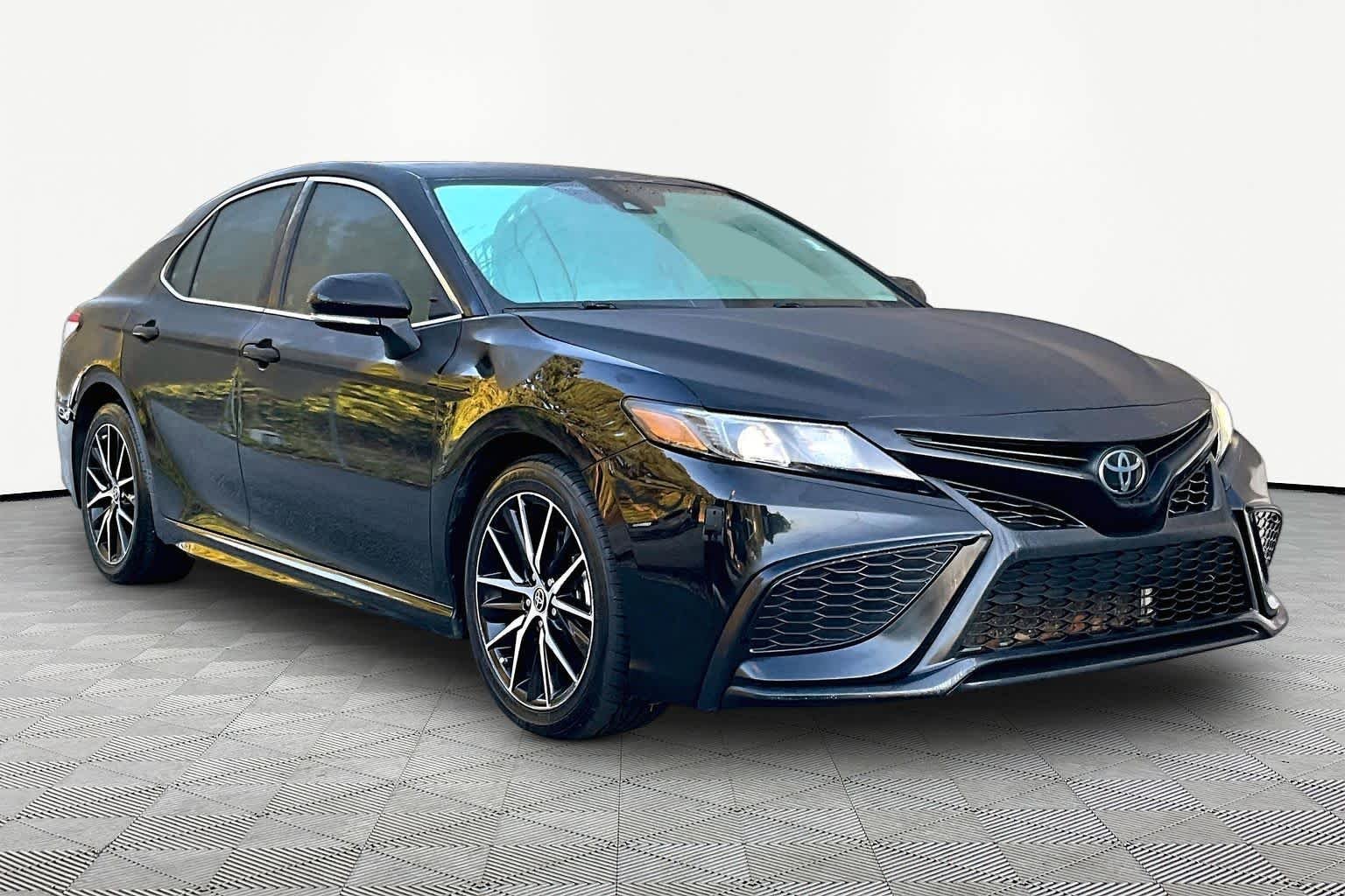 Certified Used 2023 Midnight Black Metallic Toyota SE image 3