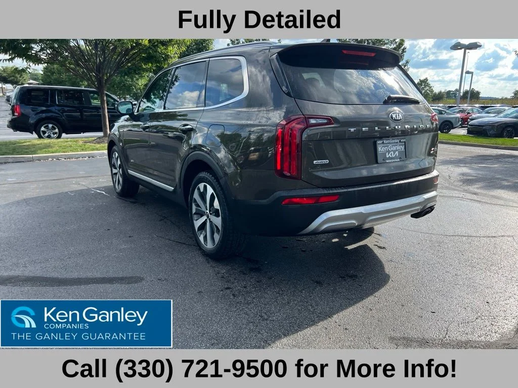 Used 2020 Green Kia S image 13