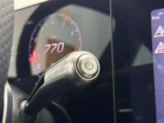 New 2027 Gray Mercedes-Benz  image 27
