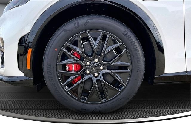 2025 Ford Mustang Mach-E Premium - Photo 14