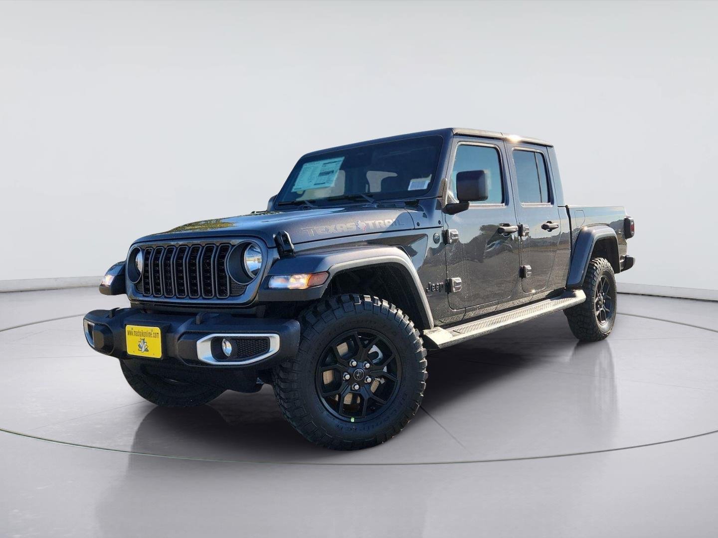 New 2026 Granite Crystal Metallic Clear-Coat Exterior Paint Jeep Texas Trail image 1