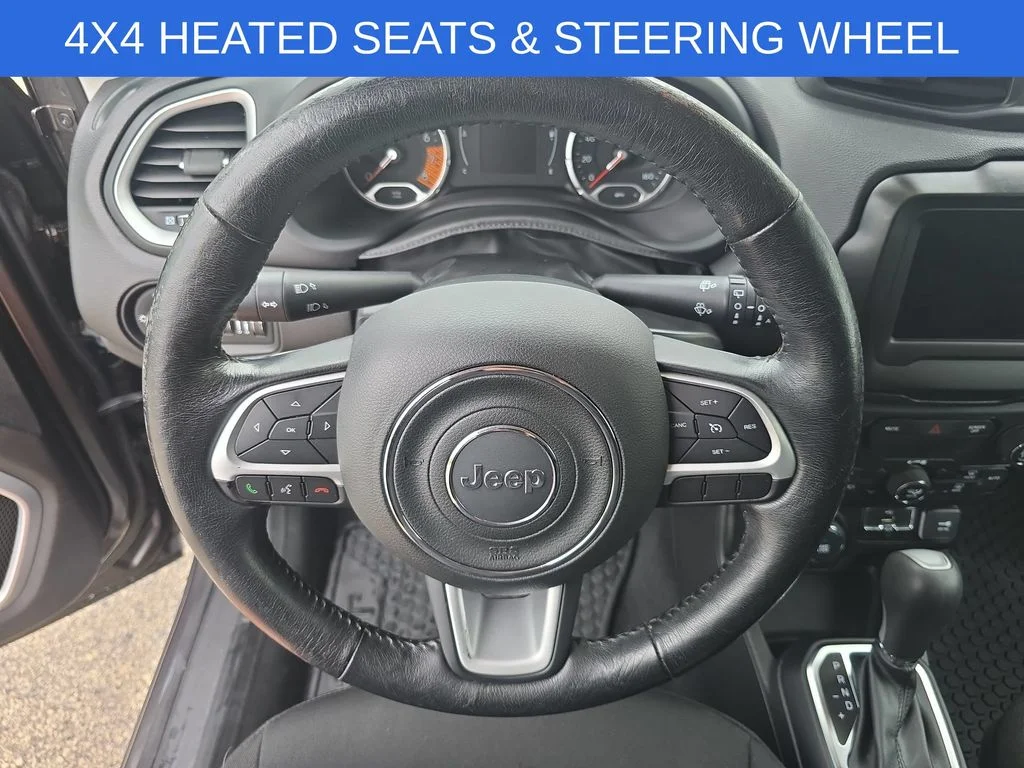 Used 2020 Gray Jeep Latitude image 11