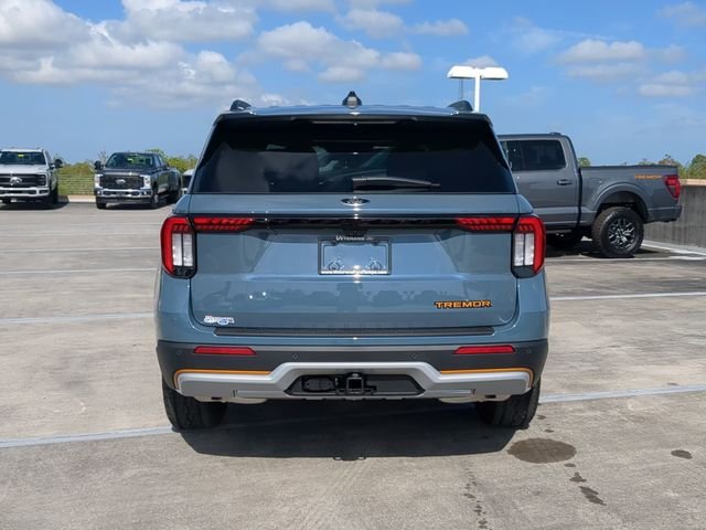 New 2026 Vapor Blue Metallic Ford Tremor® image 109