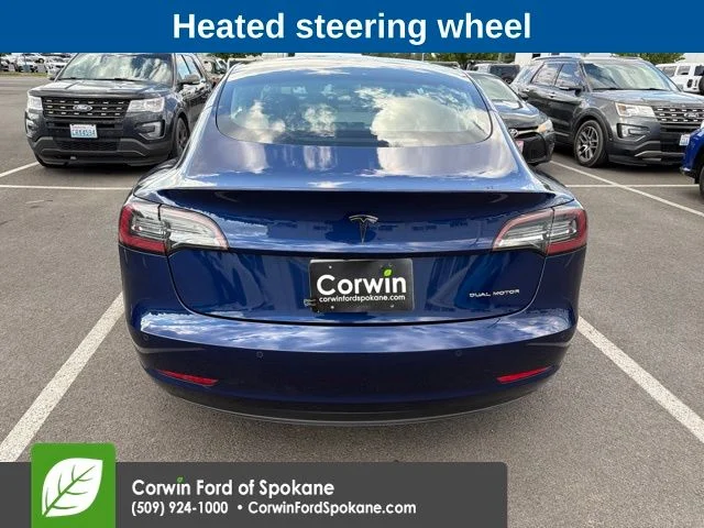 Used 2022 Deep Blue Metallic Tesla Long Range image 8
