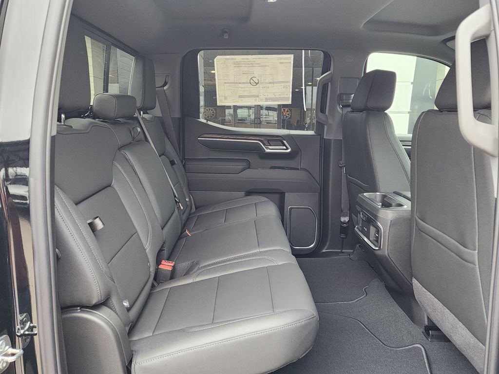 2026 GMC Sierra 1500 SLT - Photo 43