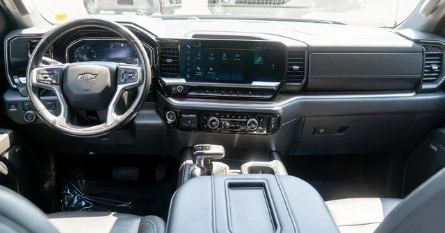 Used 2022 Blue Chevrolet RST image 15