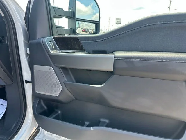 New 2026 Avalanche Ford F-250® Lariat® image 10