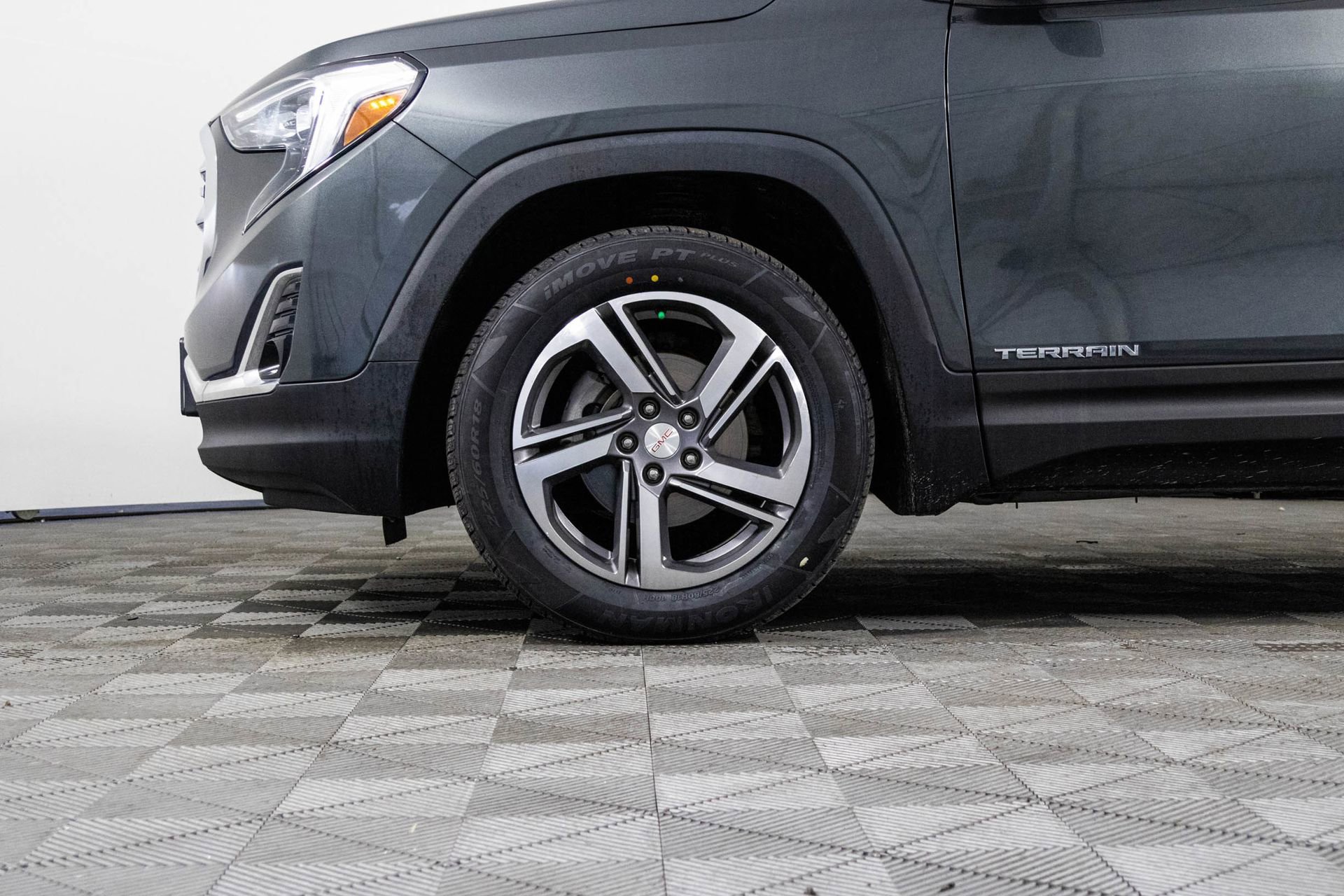 2020 GMC TERRAIN - Image 44