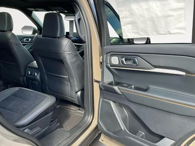 New 2026 Marsh Gray Ford Tremor® image 31