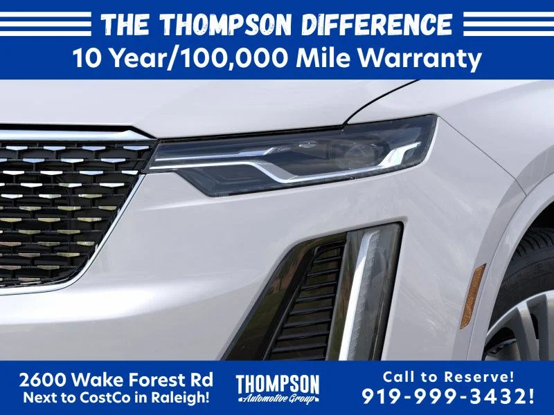 Used 2025 Crystal White Tricoat Cadillac Premium Luxury image 10