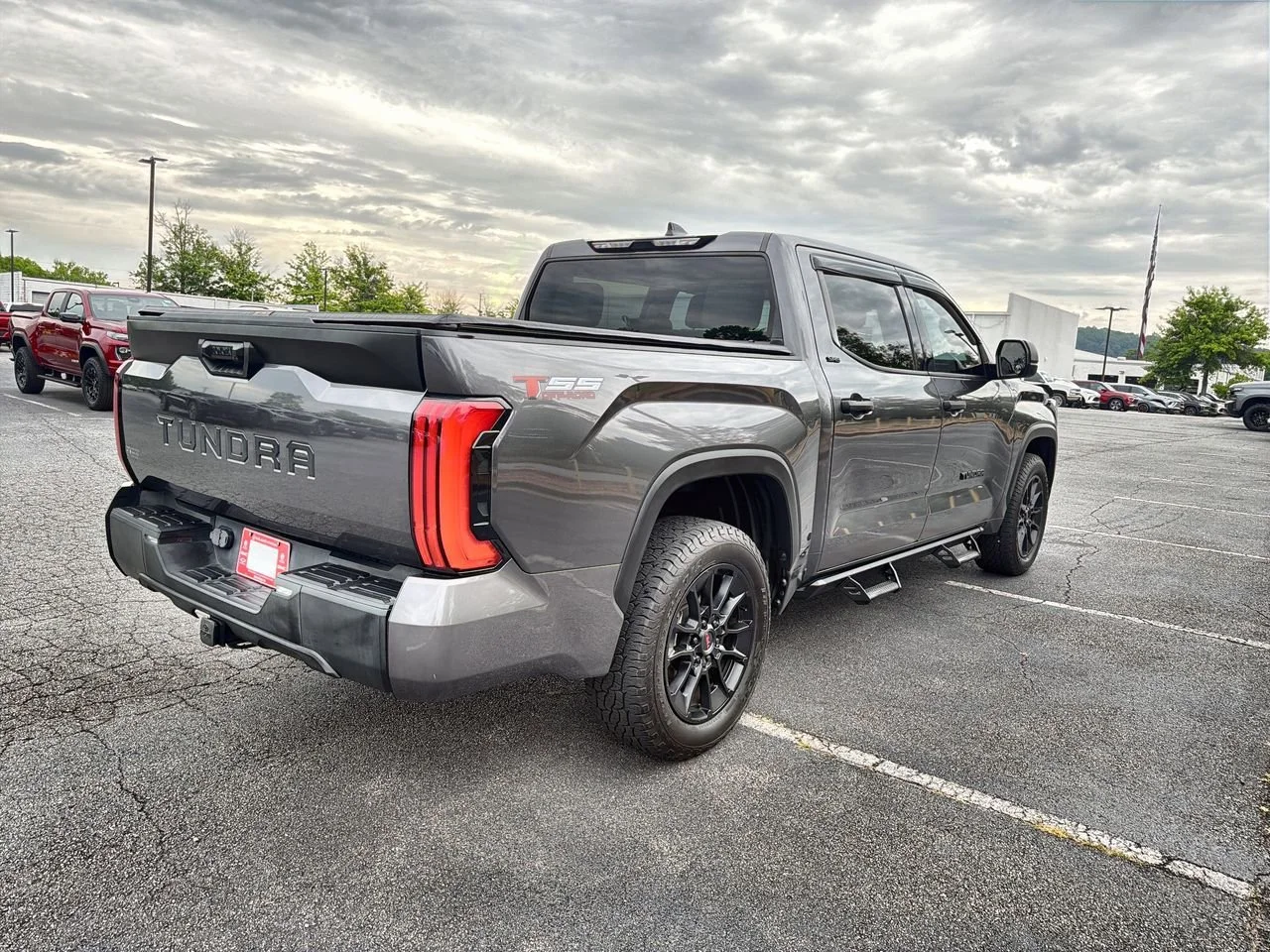 Used 2022 Gray Toyota SR5 image 8