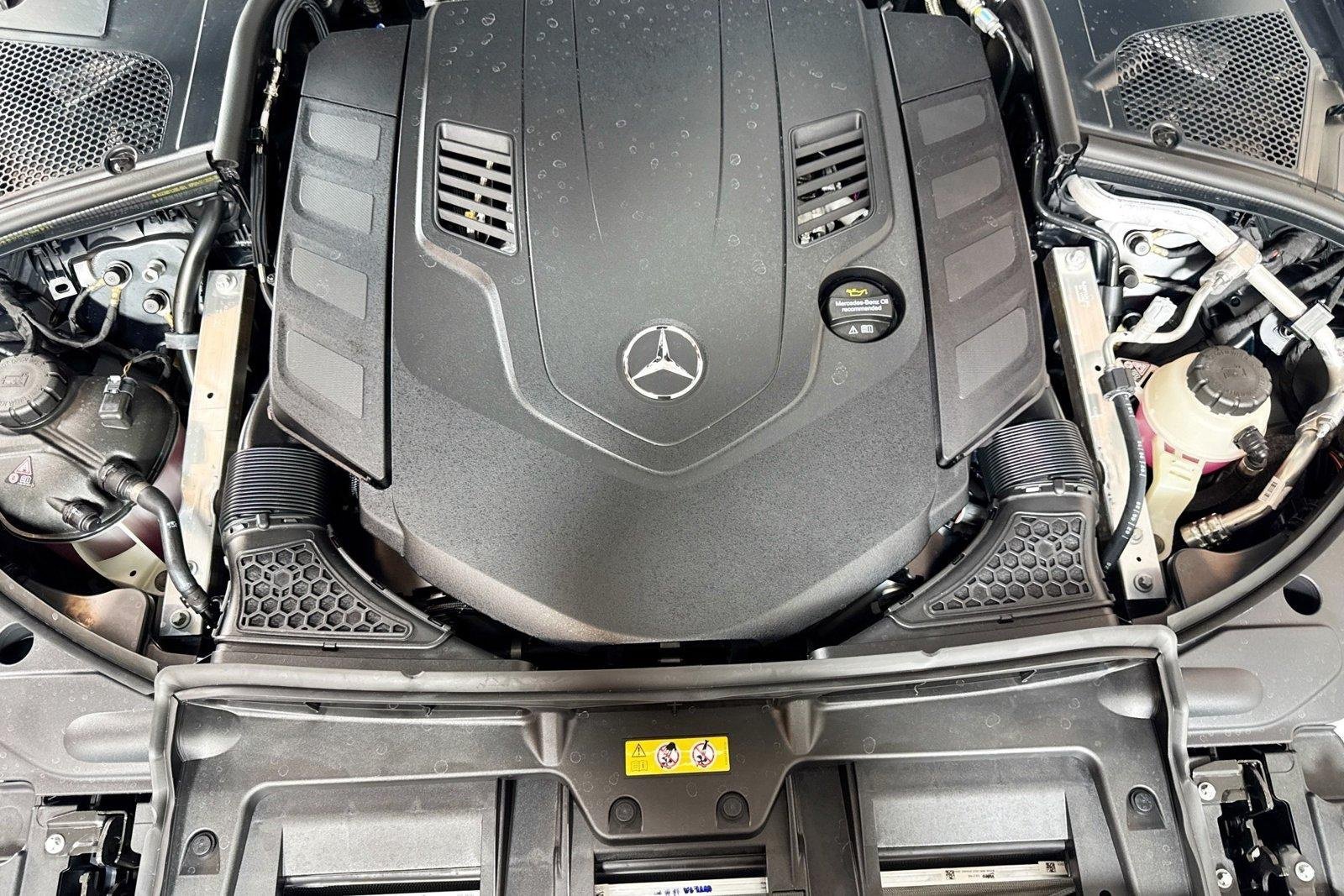 New 2026 Manufaktur Night Black Magno Mercedes-Benz S 580 image 28