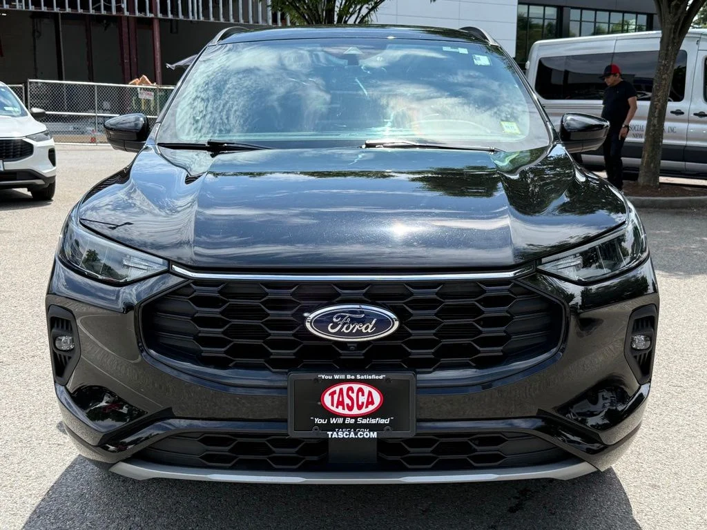 Used 2023 Black Ford ST-Line Select image 3