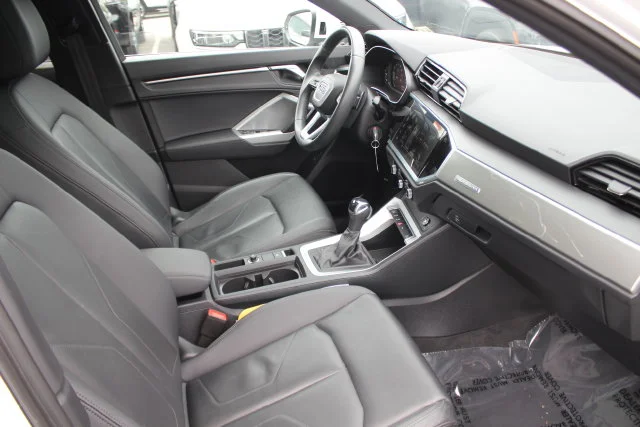 Used 2025 White Audi Premium image 34