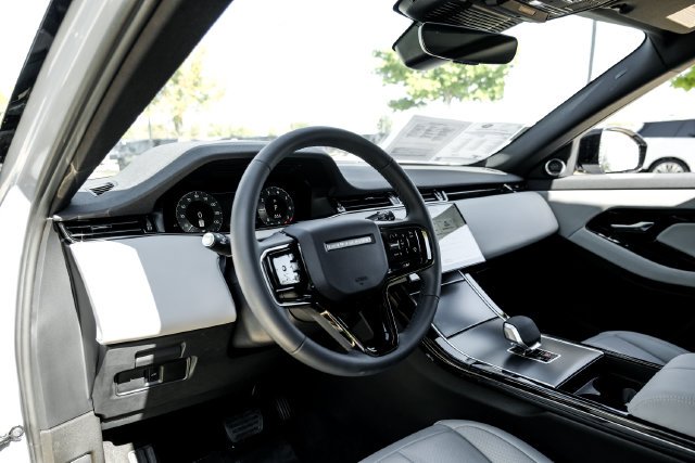 2026 Land Rover Range Rover Evoque 3