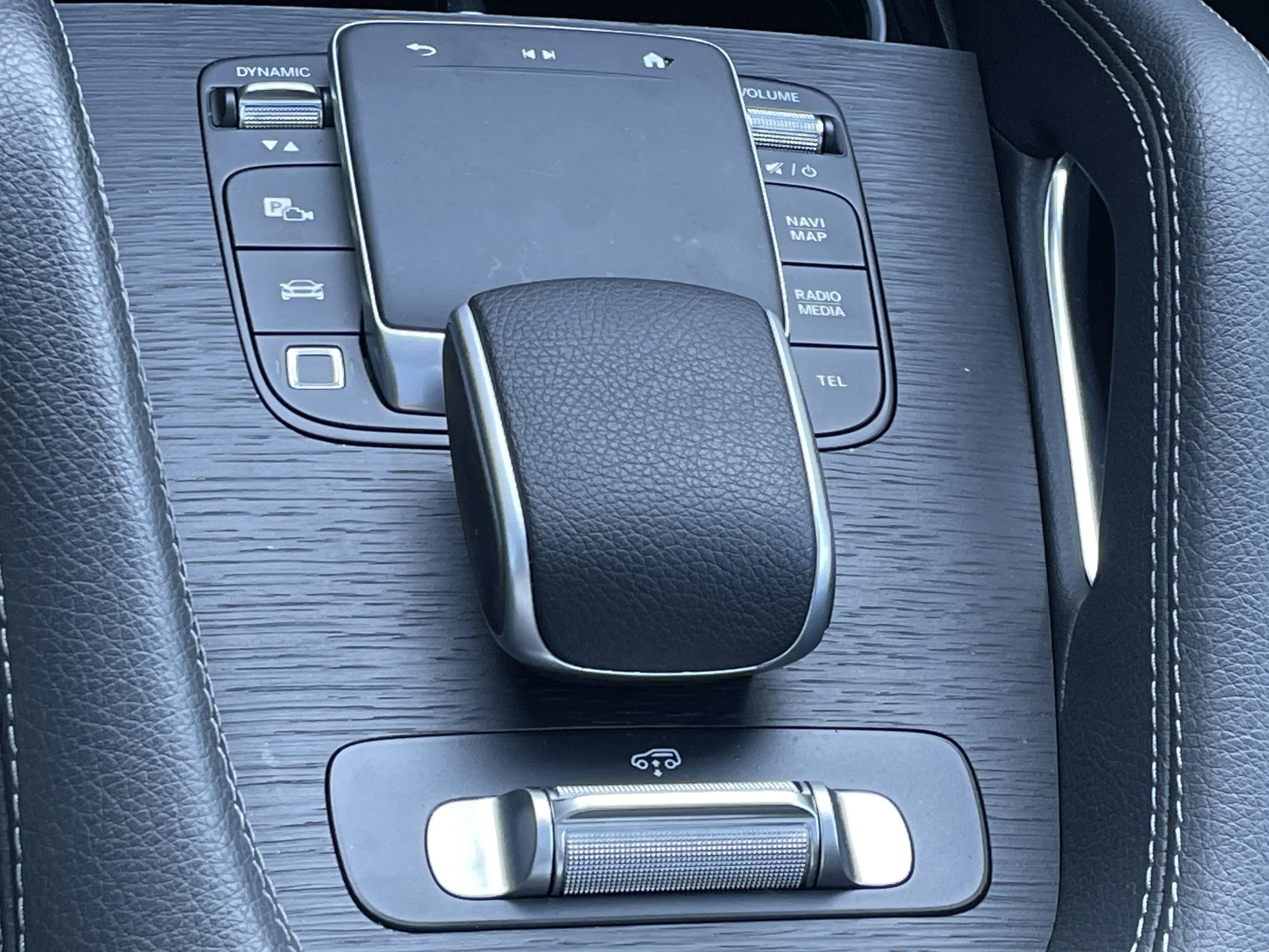 2025 Mercedes-Benz GLS Base - Photo 36