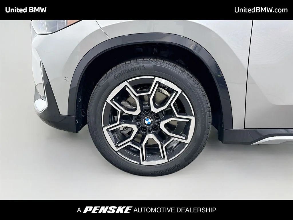 New 2027  BMW xDrive28i image 9