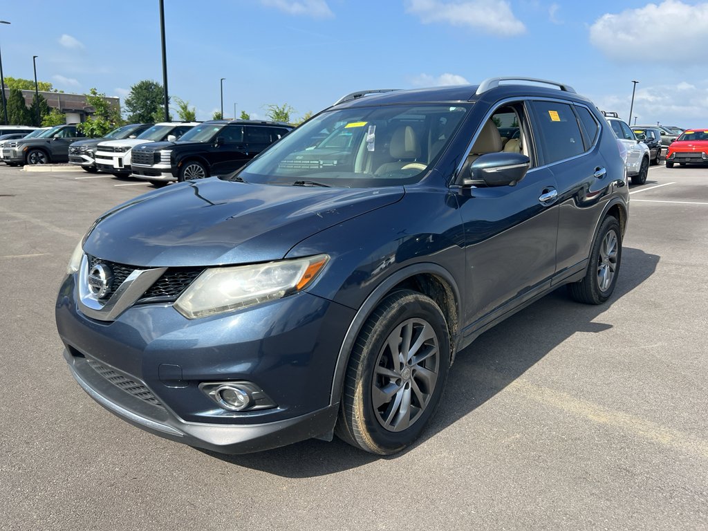 Used 2015 Arctic Blue Metallic Nissan SL image 3