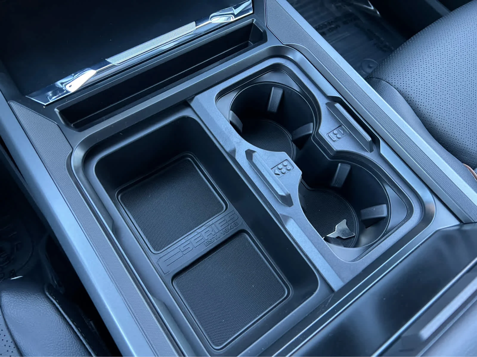 New 2026 Agate Black Metallic Ford F-350® Lariat® image 38