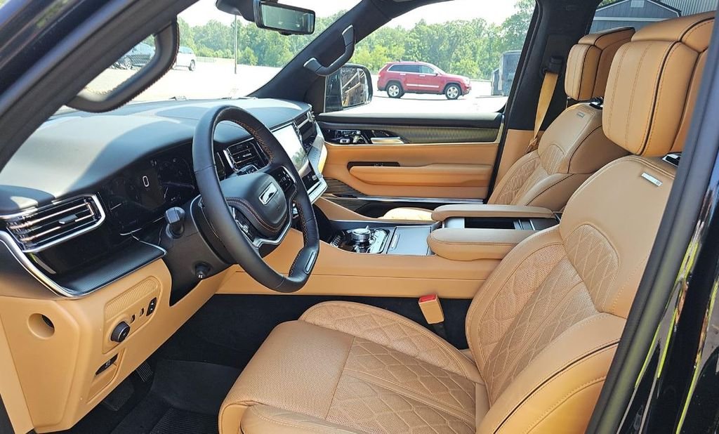Used 2025 Black Jeep Series III image 7