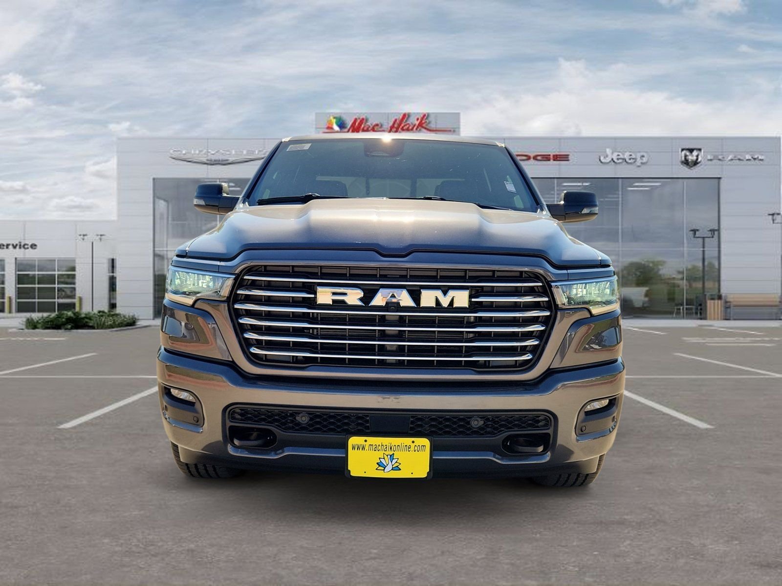 New 2026 Granite Crystal Metallic Clear-Coat Exterior Paint RAM Laramie image 8