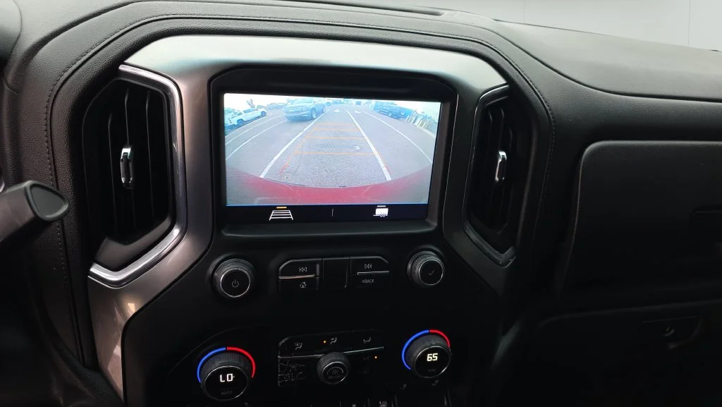 Used 2022 Red Chevrolet LT image 23
