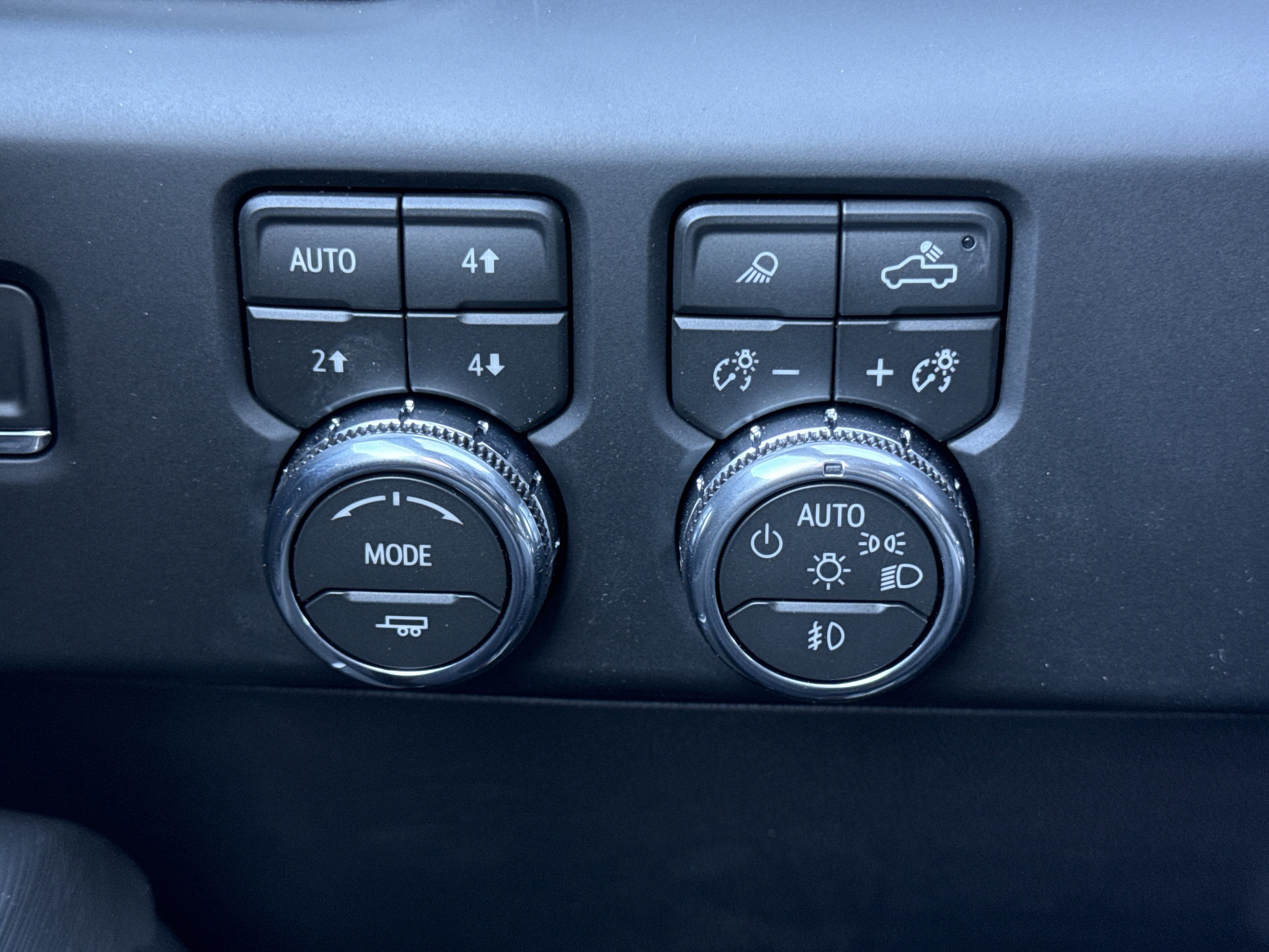 2026 GMC Sierra 1500 AT4X - Photo 25