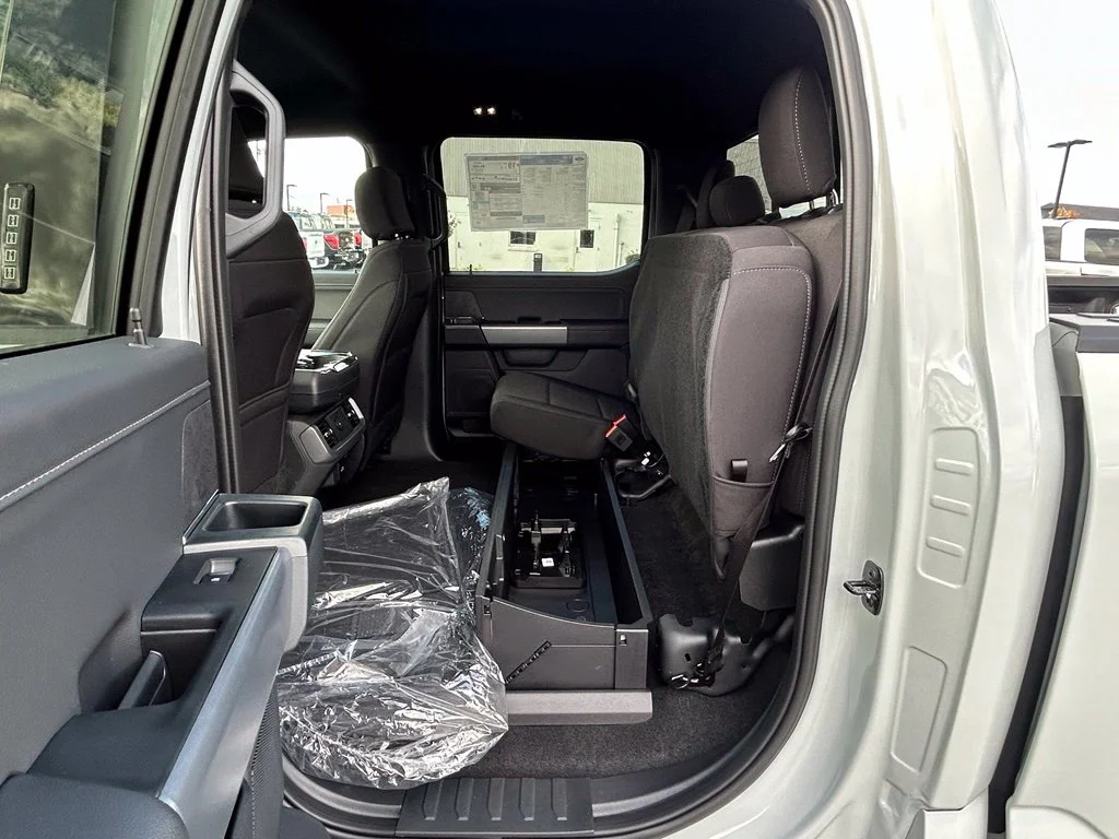 New 2026 Avalanche Ford XLT image 28