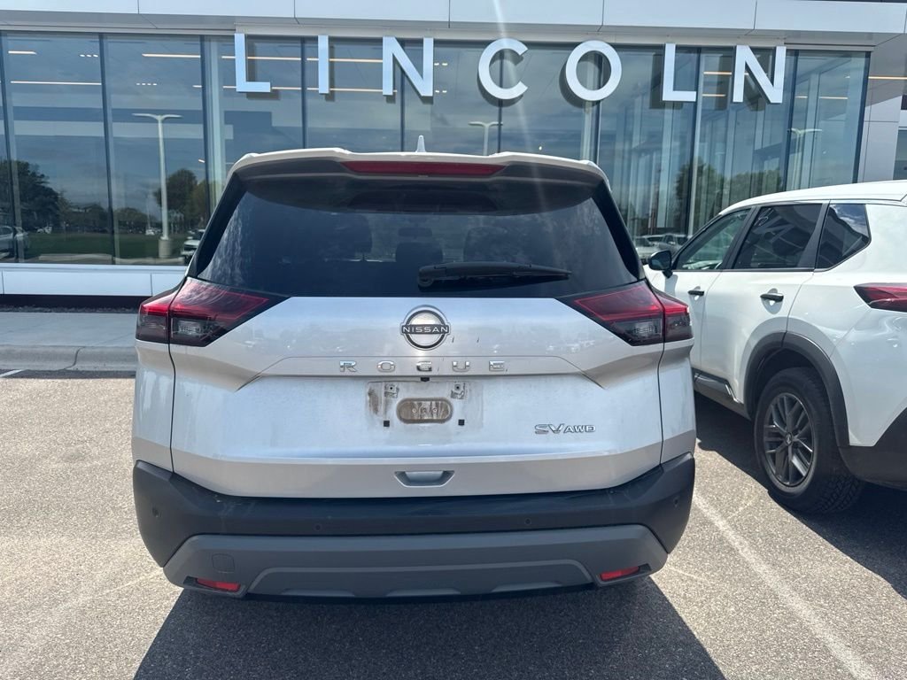 Used 2023 Silver Nissan SV image 5