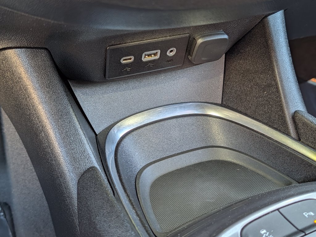 Used 2024 Gray Chevrolet LT image 25