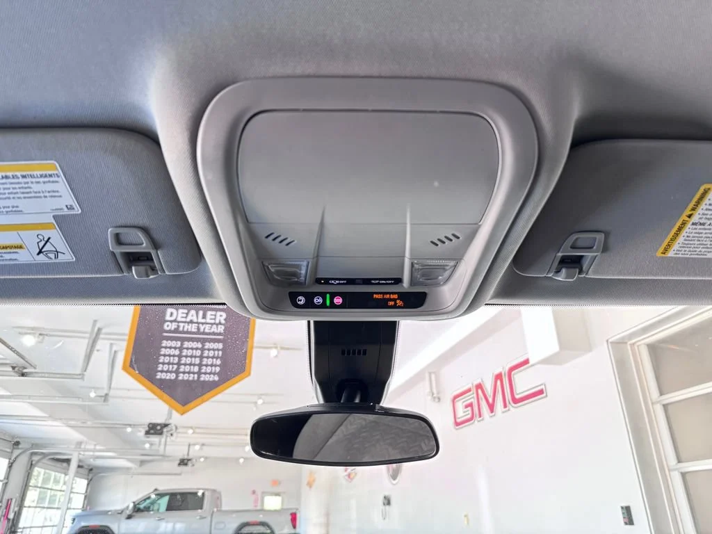 2024 Chevrolet Equinox LS - Photo 25