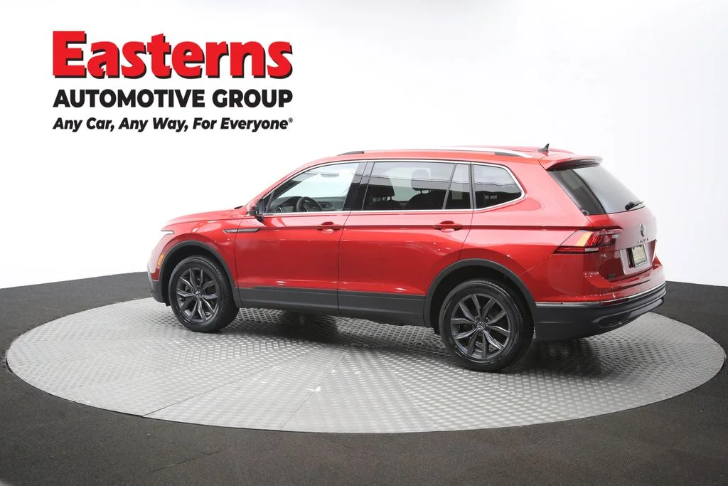 Used 2023 Red Volkswagen 2.0T SE image 60