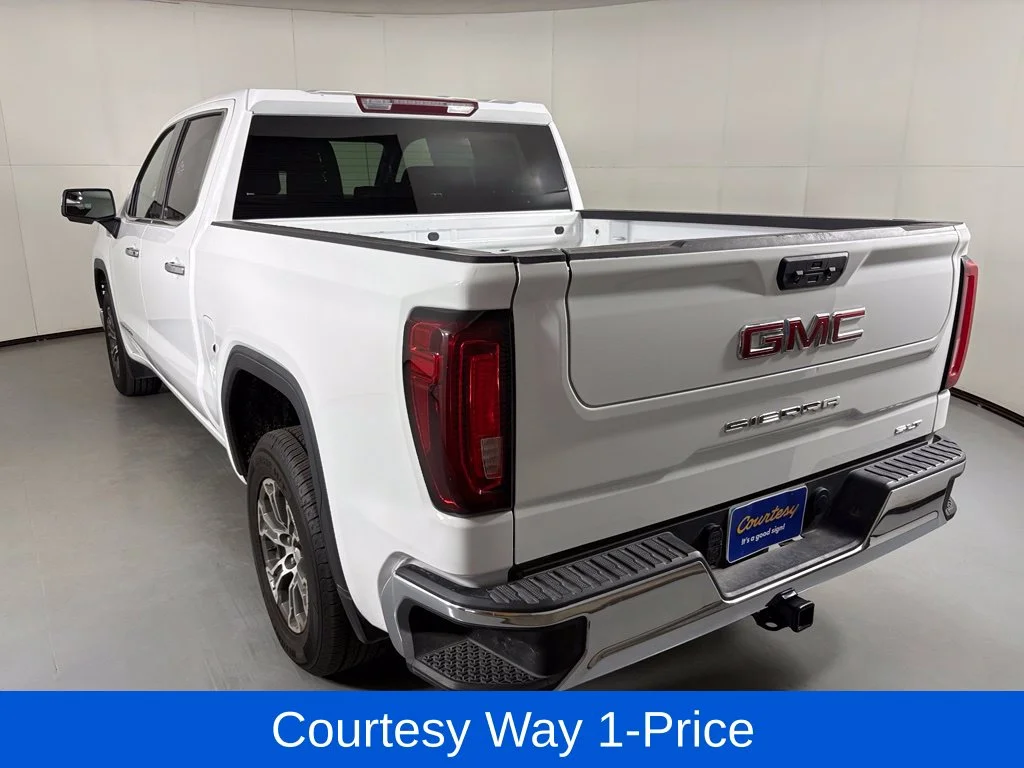 Used 2025 White GMC SLT image 8