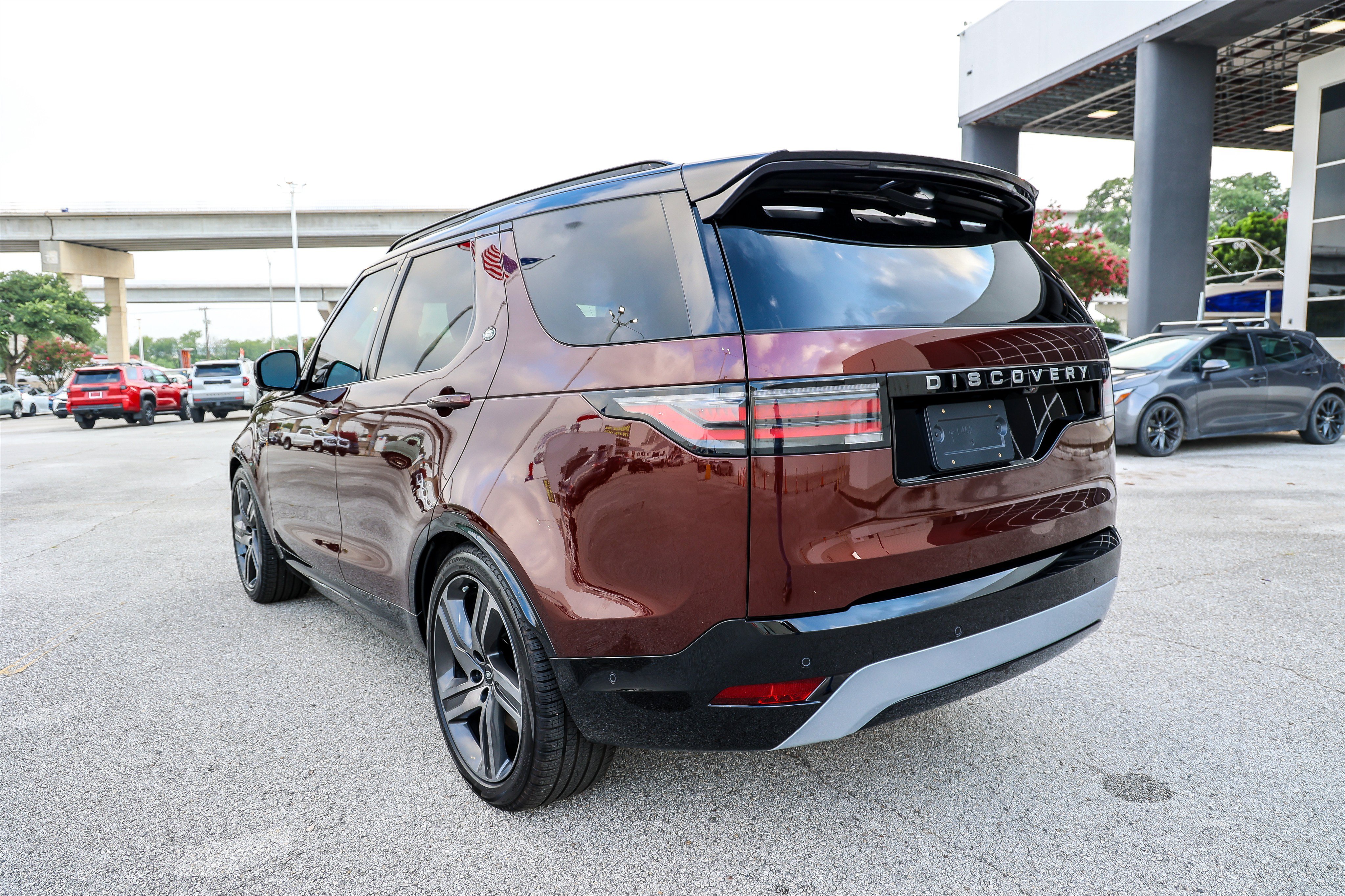 Used 2026 Maroon Land Rover Gemini Edition image 8