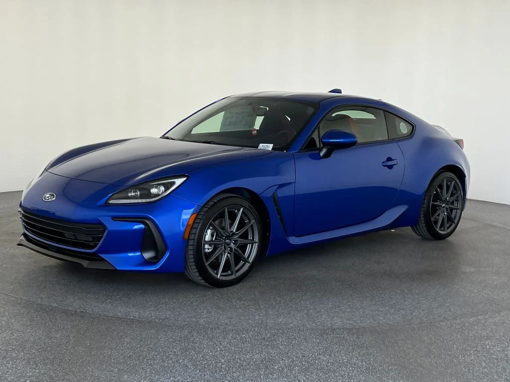 New 2026 WR BLUE PEARL Subaru Limited image 9