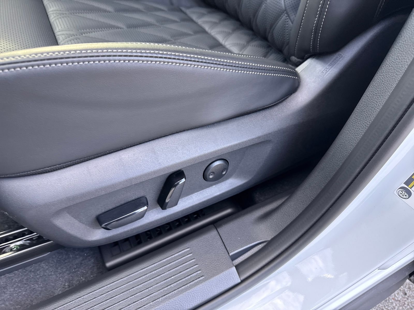 New 2026 Nissan Rogue Platinum 4D Sport Utility