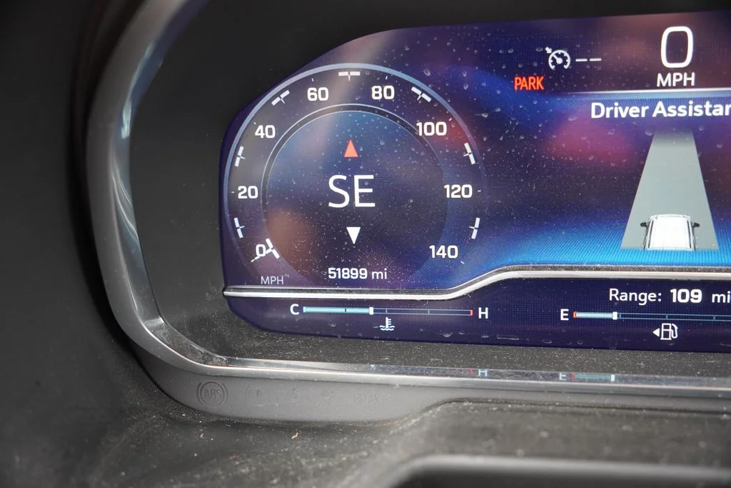 Used 2022 Evergreen Gray Metallic Chevrolet Z71 image 8