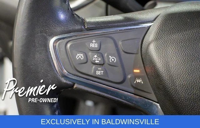 Used 2021 White Chevrolet LT image 21